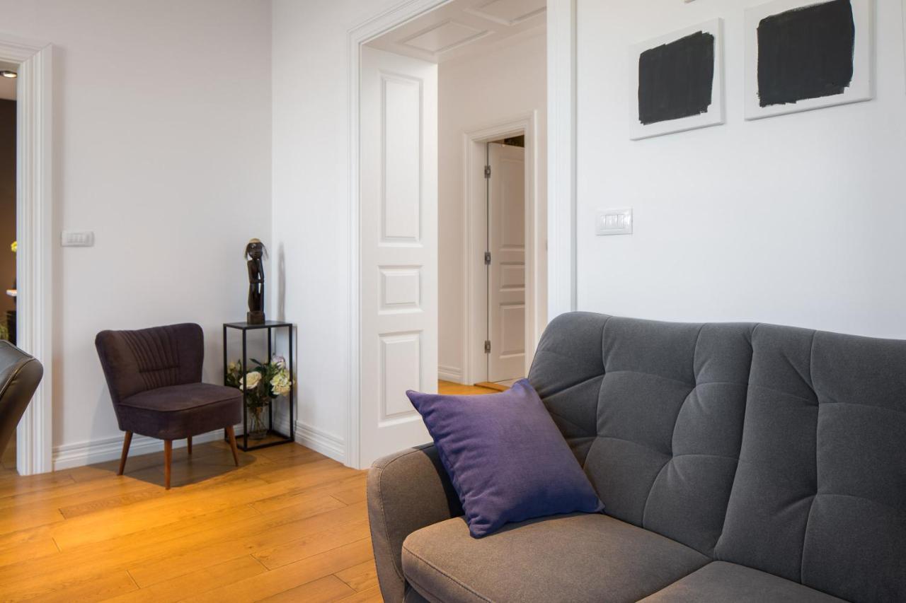 Charlie Chaplin Apartment Split Bagian luar foto